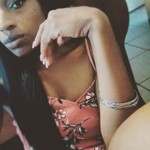 Meet your Posher, Diamond